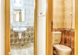 Třípokojový apartmán v blízkosti pláže. Foto 11