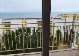Zweizimmerwohnung mit Meerblick in einer großen Anlage. Foto 6