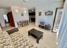 Apartment mit Poolblick in erster Reihe. Foto 11