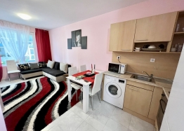 Small two-room apartment close to the center. Photo 3