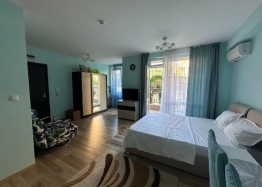 Geräumiges Studio im Zentrum von Sveti Vlas. Foto 2