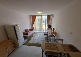 Apartament z widokiem na basen w dużym kompleksie. Zdjęcie 12 Apartament z widokiem na basen w dużym kompleksie. Zdjęcie 12