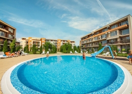 Beautiful two-room apartment in a large complex in installments. Photo 1