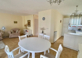 Таунхаус с двумя спальнями в красивом комплексе. Фото 15