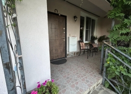 Отличный дом с тремя спальнями и красивым садом. Фото 5