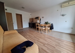 Großes Apartment mit Poolblick in toller Anlage. Foto 2 Großes Apartment mit Poolblick in toller Anlage. Foto 2