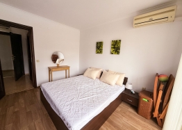 Апартамент с видом на бассейн в комплексе Arena 1. Фото 8