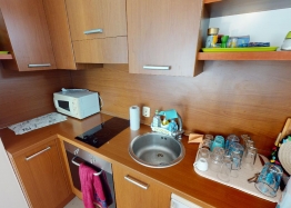 Duży apartament z trawnikiem w kompleksie uzdrowiskowym. Zdjęcie 10