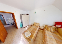 Apartament z widokiem na morze w centrum Św. Własu. Zdjęcie 12