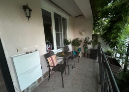 Отличный дом с тремя спальнями и красивым садом. Фото 4