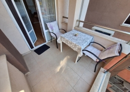 Excellent studio with pool view in a good complex. Photo 9