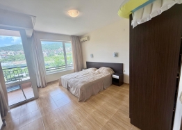 Spacious apartment with sea view in a large complex. Photo 22