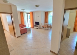 Spacious apartment in a large complex. Photo 14