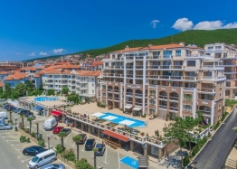 Apartment with sea view in the center of Sveti Vlas. Photo 1