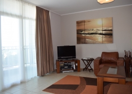 Apartment with two bedrooms on the first line in Sunset Resort Pomorie. Photo 2