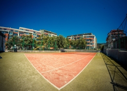 Недорогой апартамент с двумя спальнями на Солнечном берегу. Фото 11