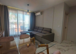 New beautiful apartment in an excellent quality complex. Photo 11