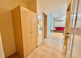 Excellent three-room apartment close to the sea. Photo 11