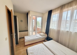 Apartment with a view of the large complex area. Photo 20