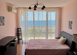 Zweizimmerwohnung mit Meerblick in einer großen Anlage. Foto 7