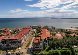 Двухкомнатная квартира с видом на море. Фото 1
