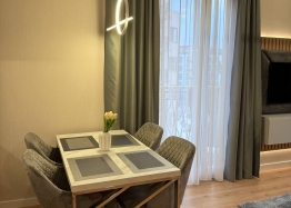 Stilvolles Zweizimmerapartment in einer Luxusanlage. Foto 8