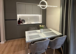 Stilvolles Zweizimmerapartment in einer Luxusanlage. Foto 9