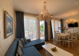 Luxuriöse geräumige Dreizimmerwohnung in einem Luxuskomplex. Foto 2