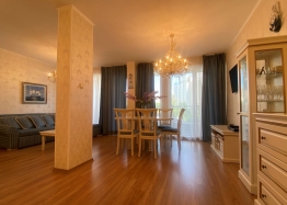 Luxuriöse geräumige Dreizimmerwohnung in einem Luxuskomplex. Foto 12