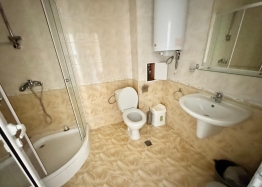 Třípokojový apartmán v luxusním komplexu s výhledem na moře . Foto 16