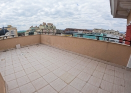 Two-room apartment in a beautiful complex. Photo 11
