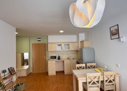 Dvoupokojový apartmán blízko moře. Foto 1