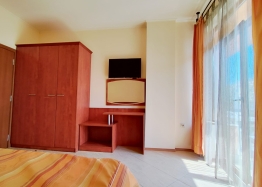 Two-room apartment 200 meters from the beach. Photo 13