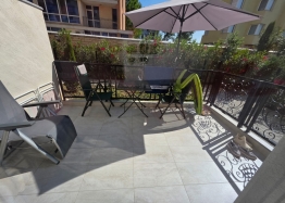 Beautiful two-room apartment in a cozy complex on the coast. Photo 6