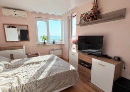 Przestronny, trzypokojowy apartament z pięknym widokiem na morze. Zdjęcie 7