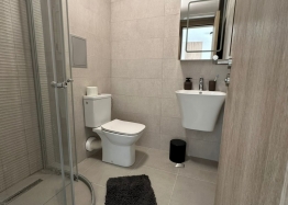 Stylowy apartament w pięknym kompleksie 200 metrów od morza. Zdjęcie 16