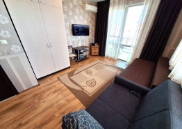Excellent large studio in a luxury complex in Ravda. Photo 19