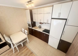Two-room apartment with a courtyard in a beautiful complex. Photo 2