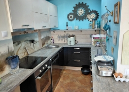 Große Wohnung mit Meerblick in Sveti Vlas. Foto 4