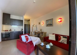 Просторная двухкомнатная квартира в 200 метрах от моря . Фото 4 Просторная двухкомнатная квартира в 200 метрах от моря . Фото 4