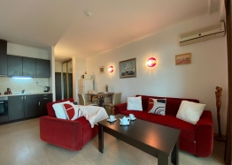 Przestronne dwupokojowe mieszkanie 200 metrów od morza. Zdjęcie 19