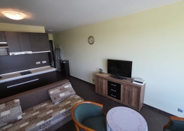 Large and cozy studio in an excellent complex. Photo 10