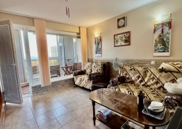 Квартира-студия в уютном комплексе в 100 метрах от моря. Фото 2 Квартира-студия в уютном комплексе в 100 метрах от моря. Фото 2