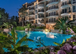 Studio in a premium complex. Photo 12