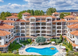 Geräumiges Zweizimmerapartment mit Poolblick, 500 Meter vom Meer entfernt. Foto 20