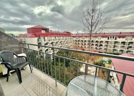 A stylish and cozy studio in the very center of the resort. Photo 6