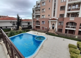 Trzypokojowy apartament na drugim brzegu Sveti Vlas. Zdjęcie 8 Trzypokojowy apartament na drugim brzegu Sveti Vlas. Zdjęcie 8