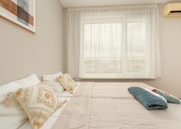 Excellent studio for year-round living. Photo 2