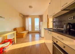 Zwei-Zimmer-Wohnung an der Küste zu einem tollen Preis. Foto 3