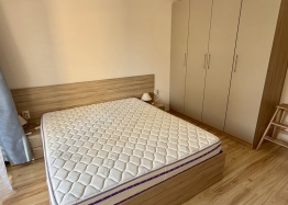 Vynikající apartmán s výhledem na bazén v kvalitním komplexu. Foto 15
